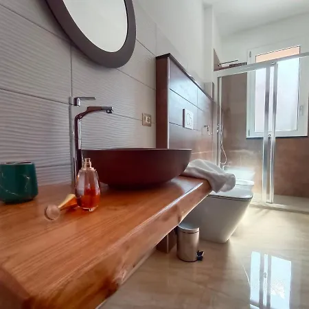 Diamond Bed & Breakfast