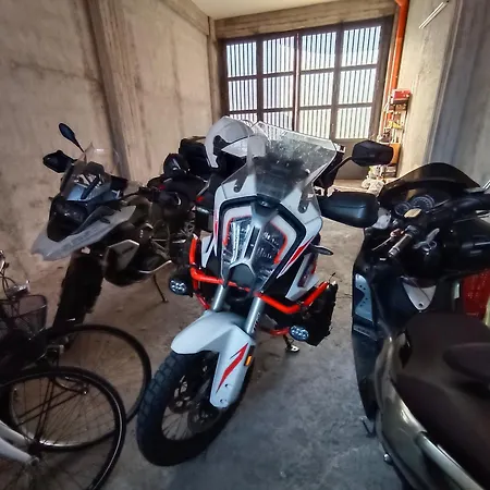 Diamond Bed & Breakfast